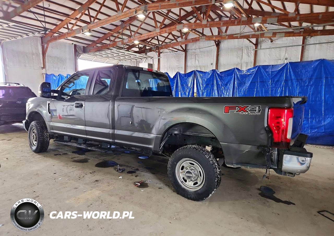2017 Ford F 250 VIN:1FT7X2B69HEE17395 - 2