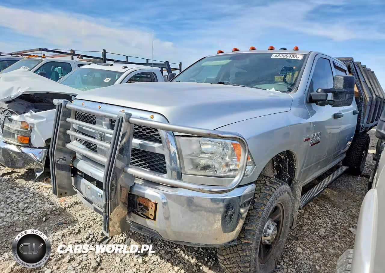 2015 Ram 2500 St Flatbed Truck