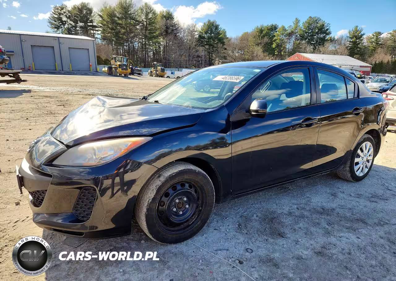 2013 Mazda 3 I