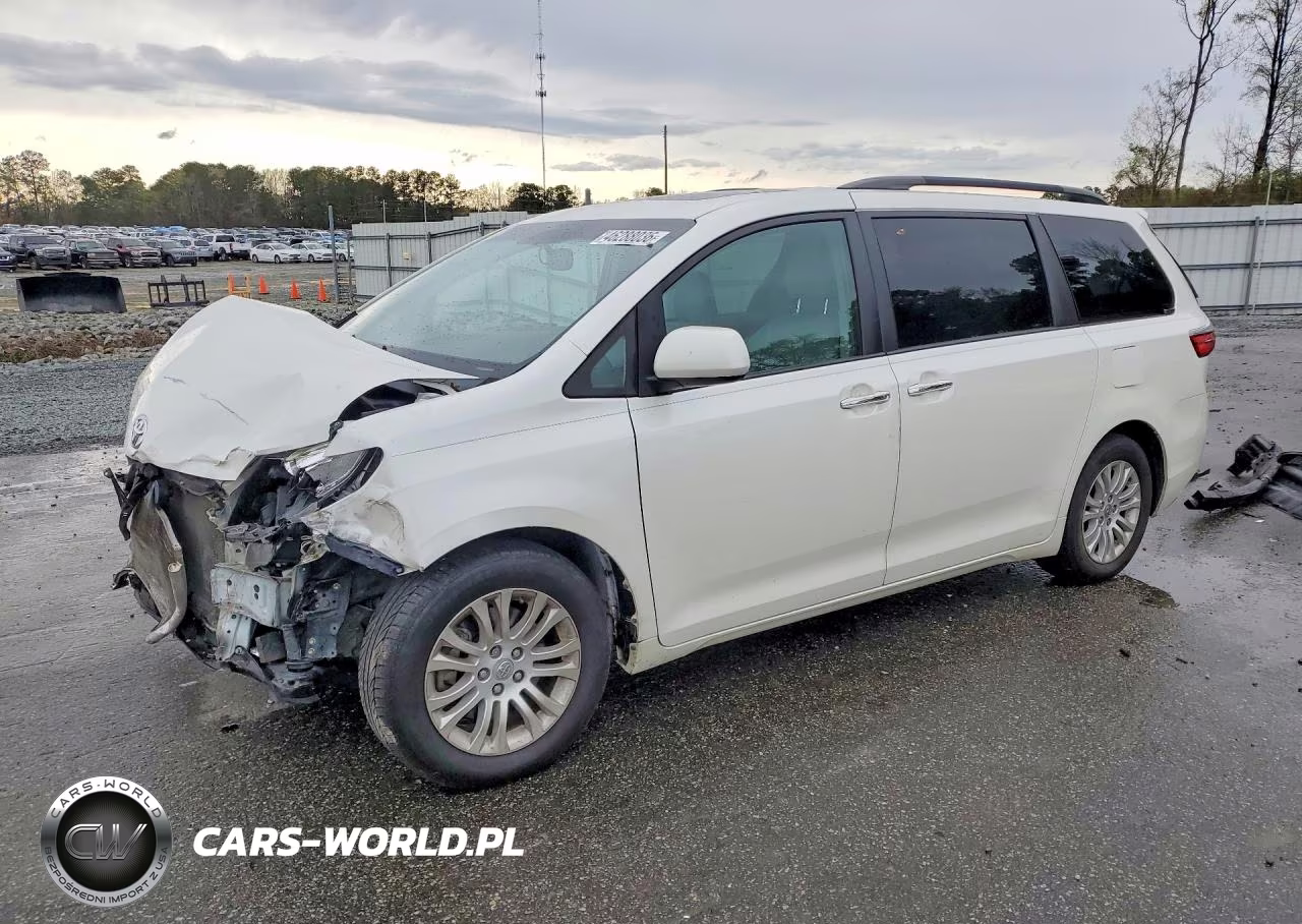 2016 Toyota Sienna Xle 8-Passenger VIN:5TDYK3DC0GS703639 - 1