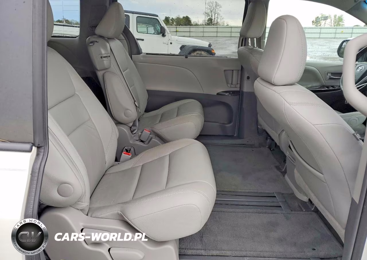 2016 Toyota Sienna Xle 8-Passenger VIN:5TDYK3DC0GS703639 - 11