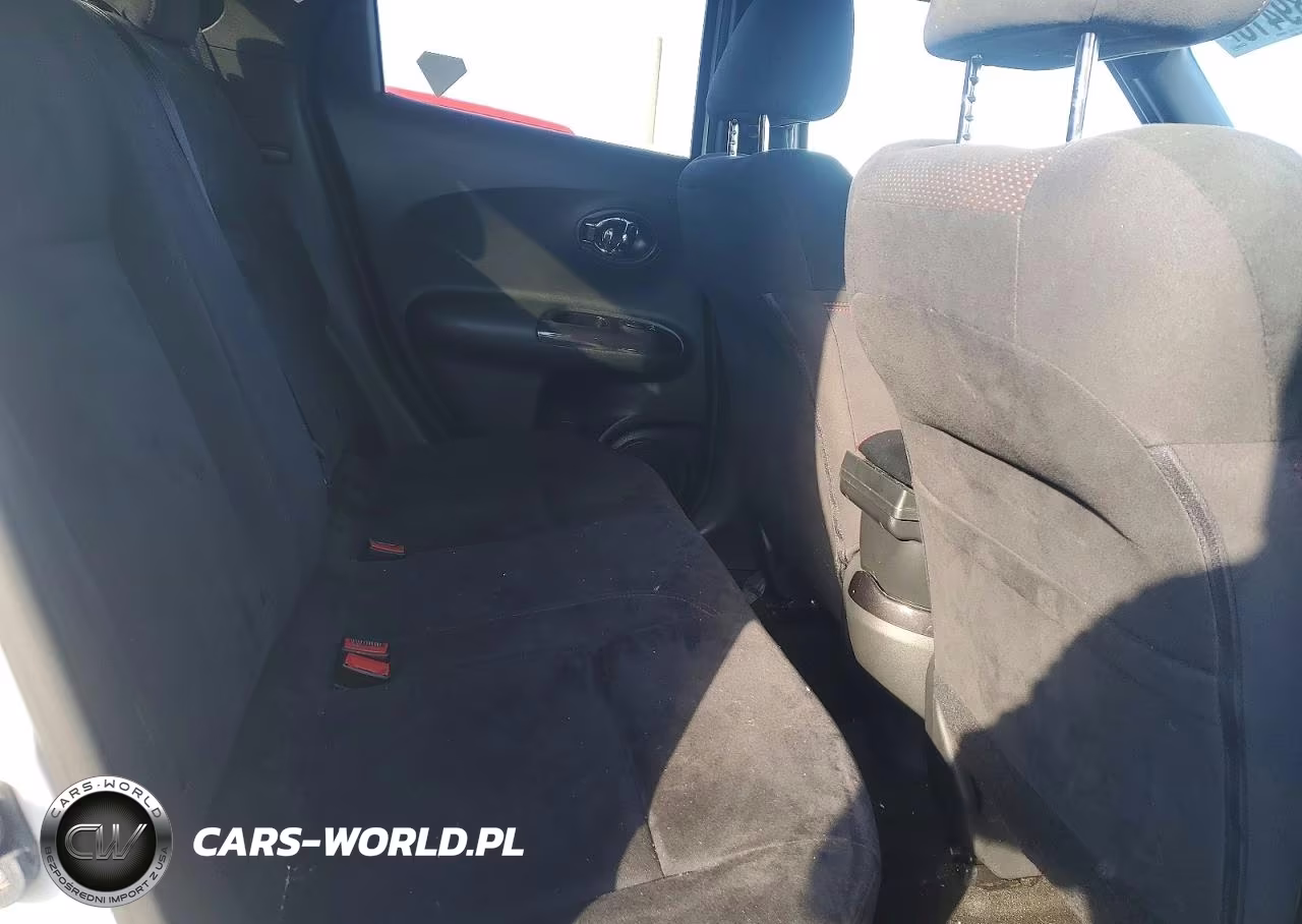 2015 Nissan Juke S VIN:JN8AF5MV3FT562654 - 10