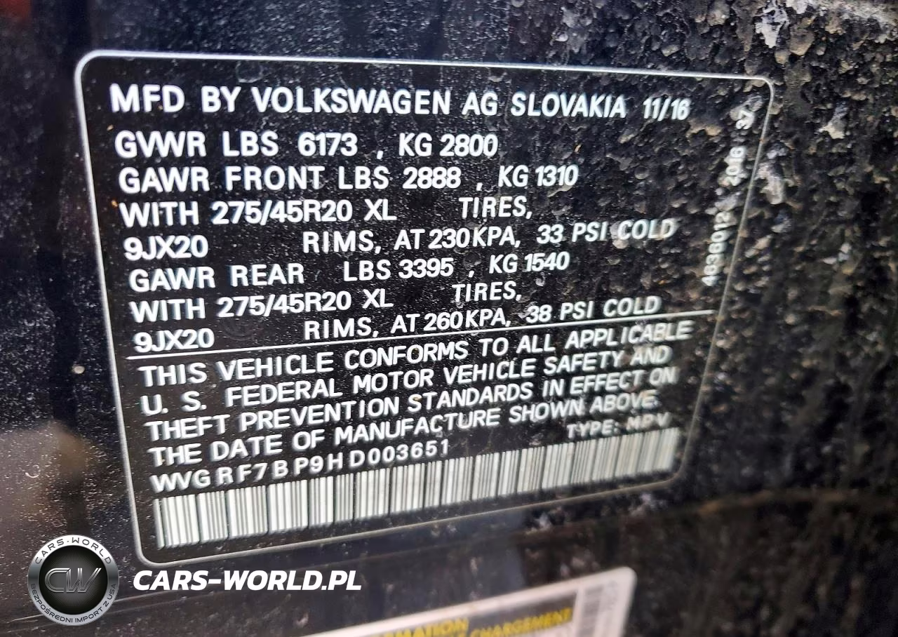 2017 Volkswagen Touareg VIN:WVGRF7BP9HD003651 - 12