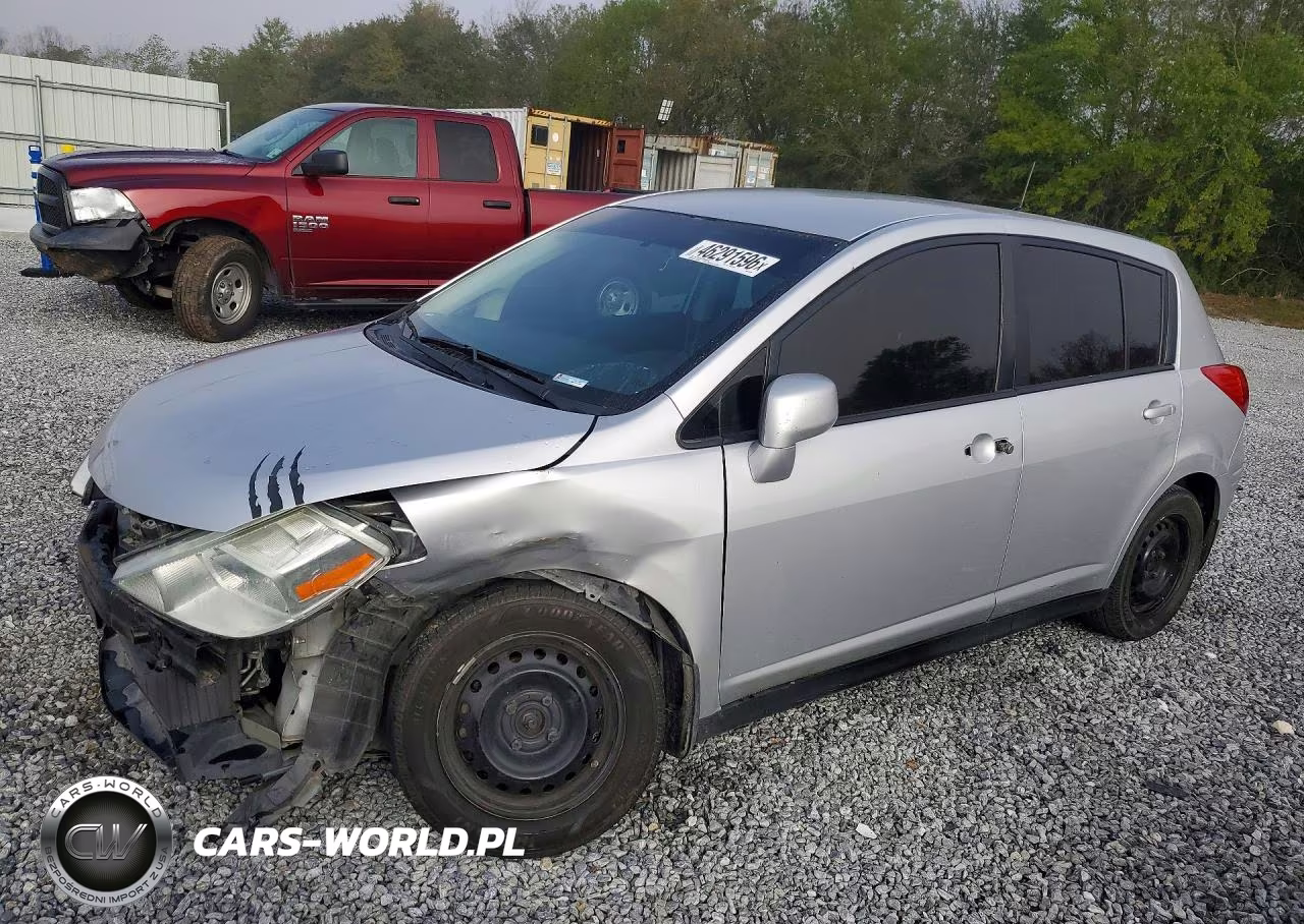 2010 Nissan Versa 1.8 S