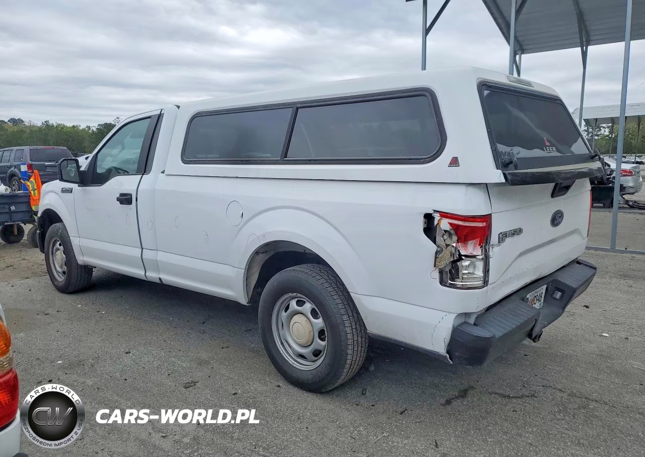 2017 Ford F150 VIN:1FTMF1C82HKC08047 - 2