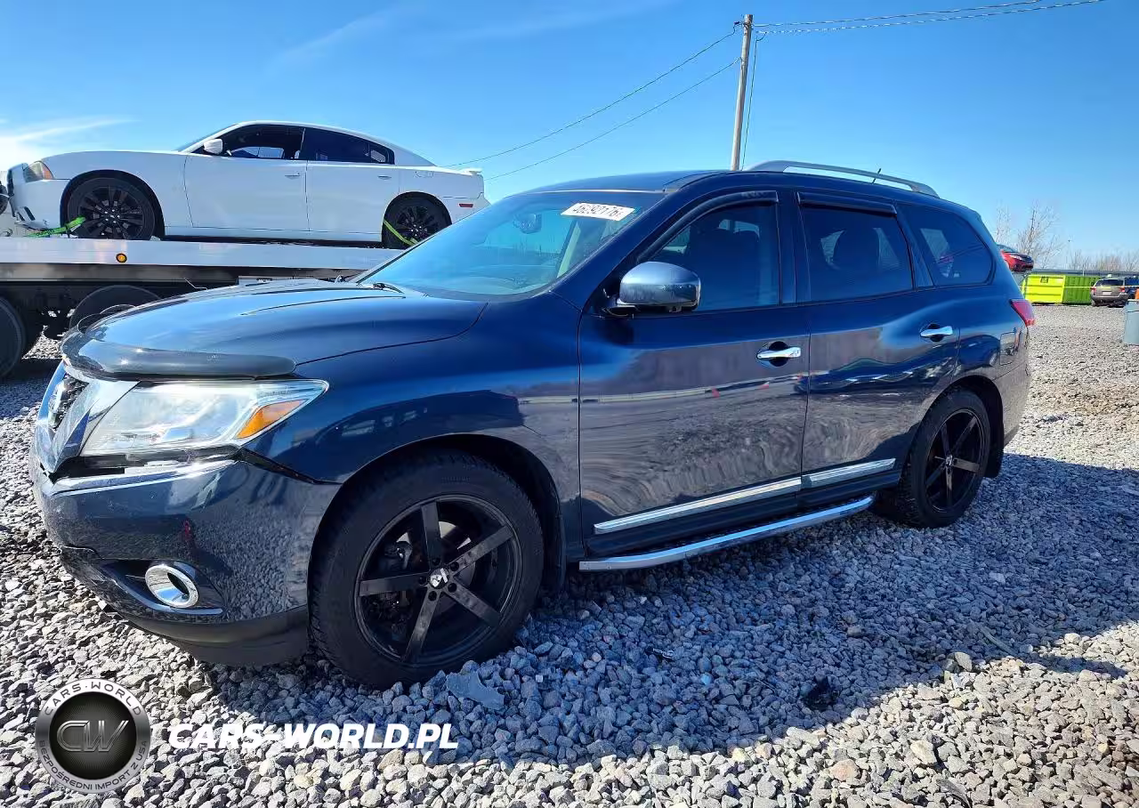 2015 Nissan Pathfinder S