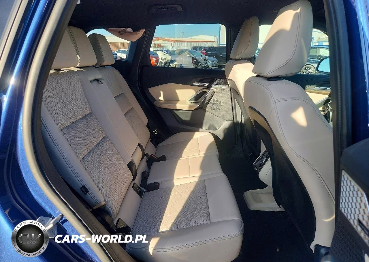 2025 BMW X1 xDrive28I VIN:WBX73EF00S5141721 - 10