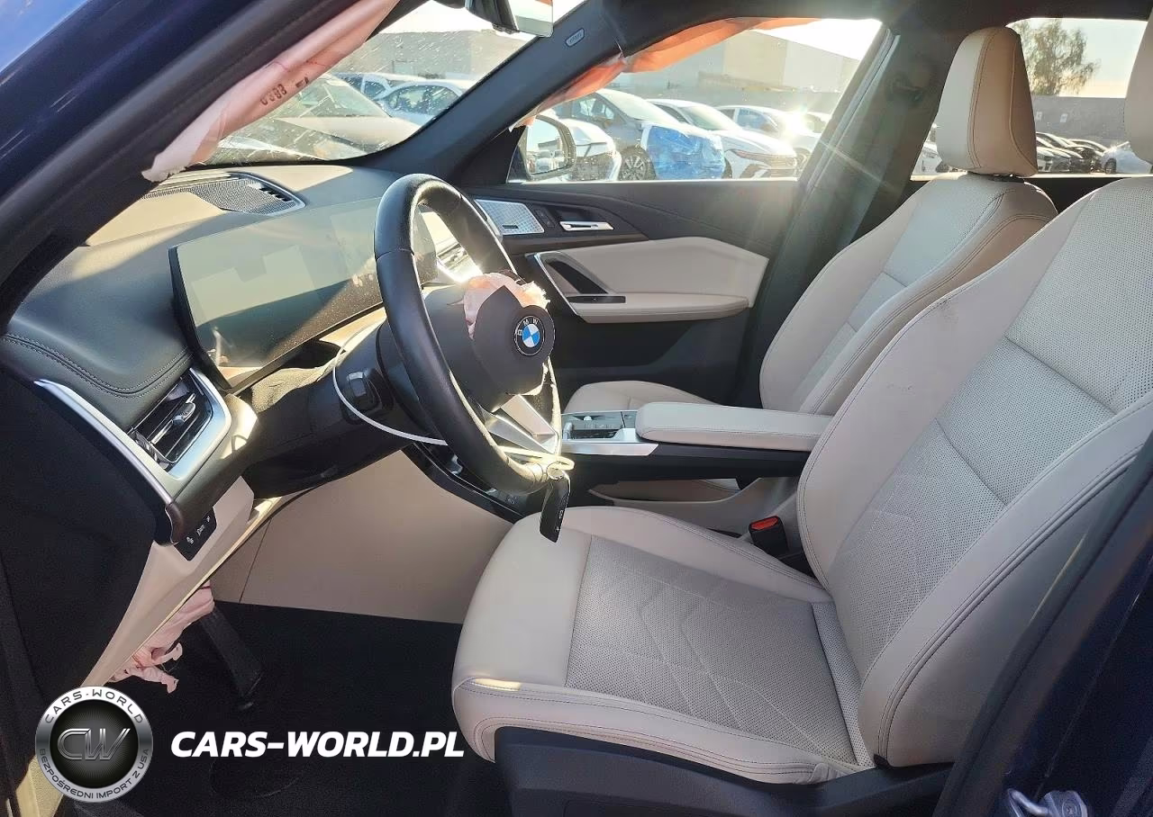 2025 BMW X1 xDrive28I VIN:WBX73EF00S5141721 - 7