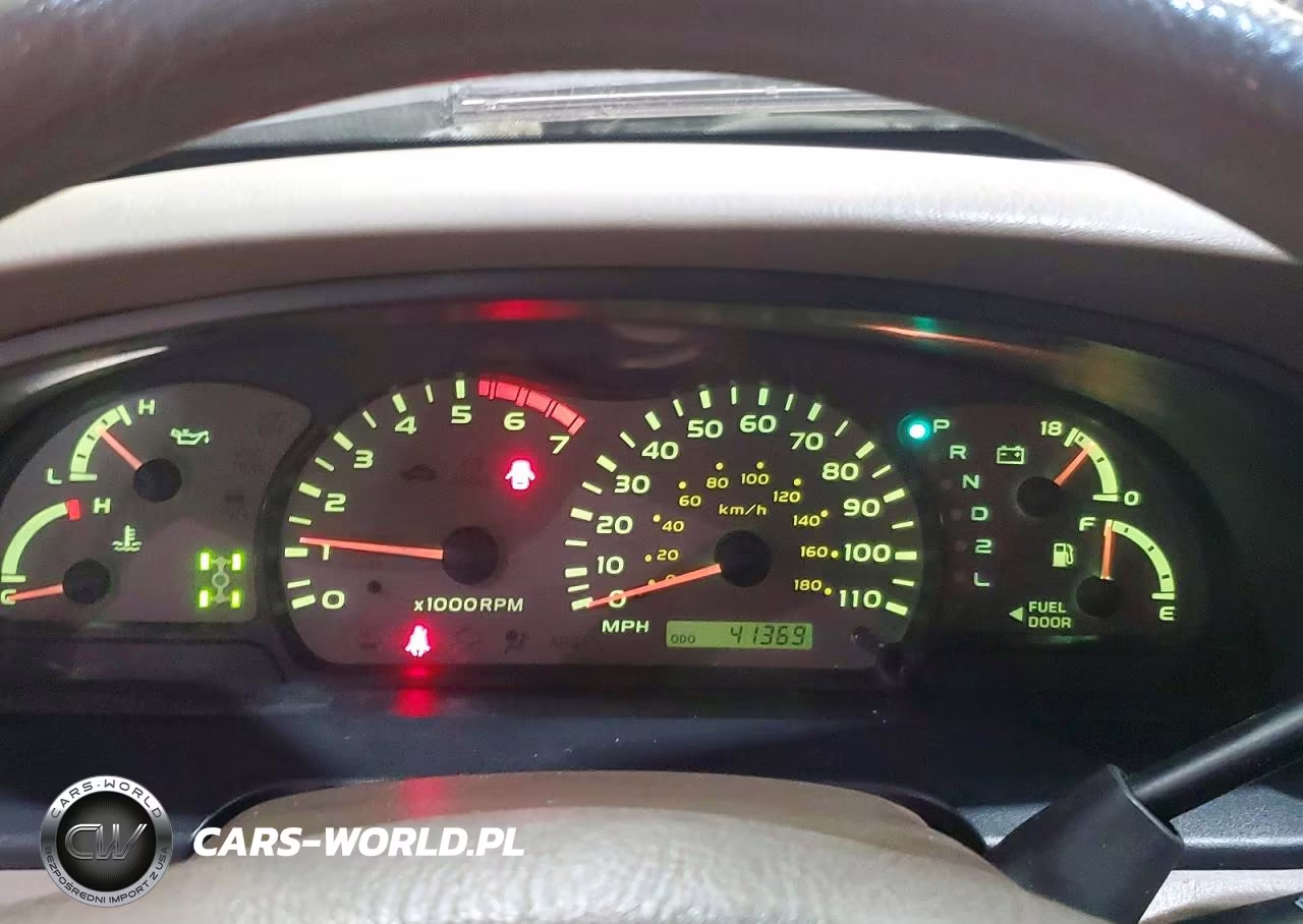 2002 Toyota Sequoia Sr5 VIN:5TDBT44A62S134389 - 9