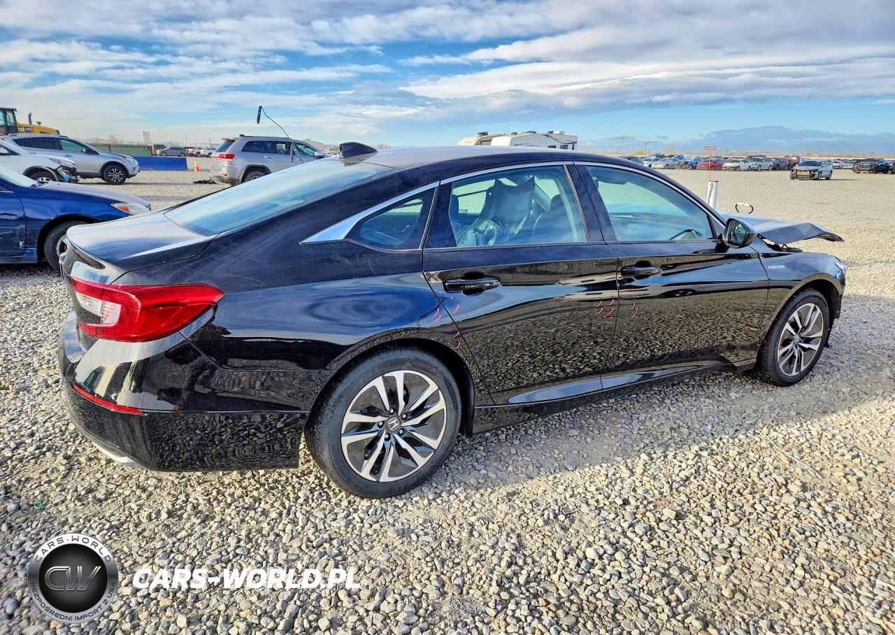 2022 Honda Accord Hybrid VIN:1HGCV3F17NA005327 - 3