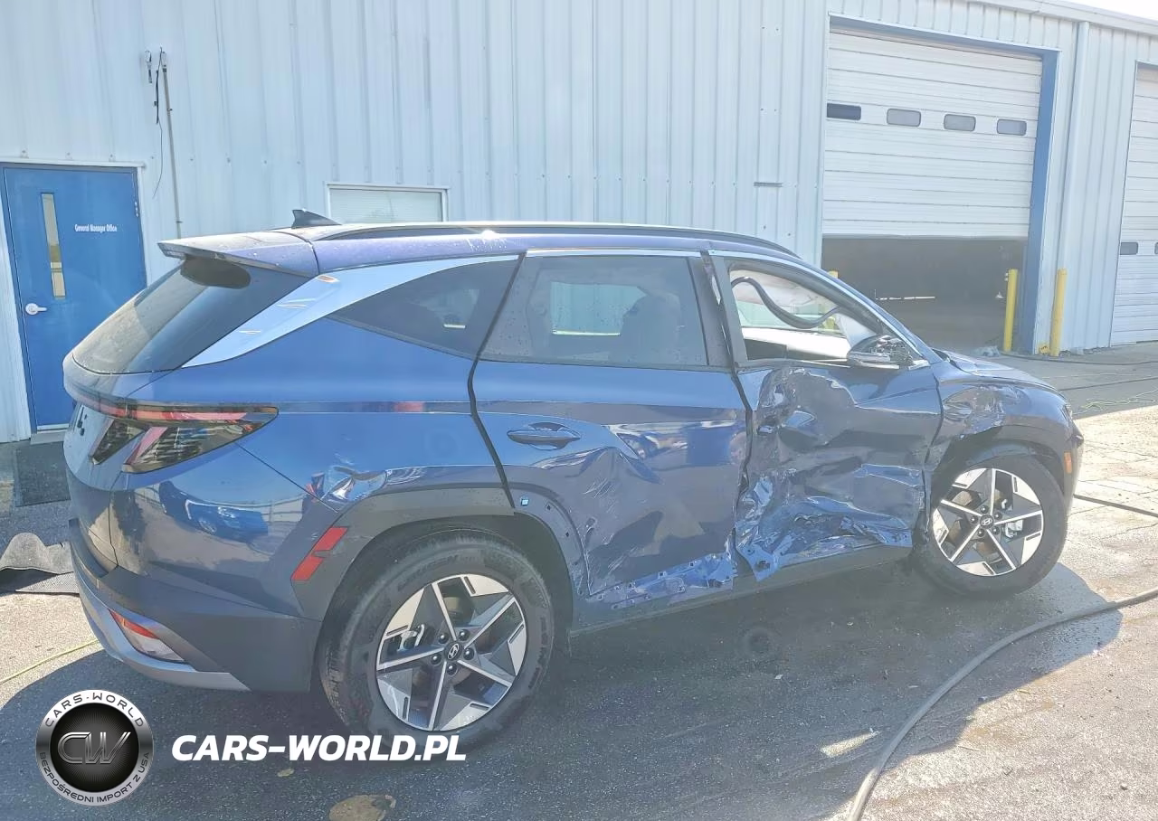 2026 Hyundai Tucson Sel Premium VIN:5NMJC3DE3TH667233 - 3