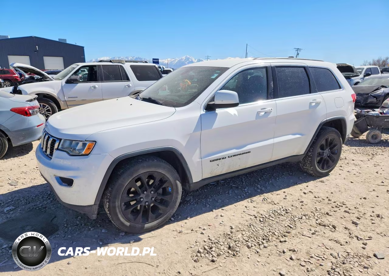 2017 Jeep Grand Cherokee Laredo