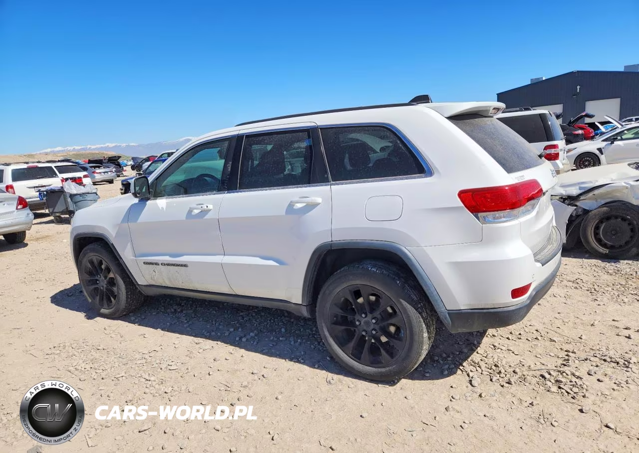 2017 Jeep Grand Cherokee Laredo VIN:1C4RJFAG3HC784350 - 2