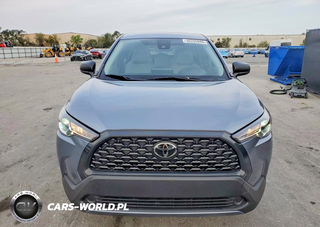 2022 Toyota Corolla Cross L VIN:7MUAAAAG2NV033689 - 5