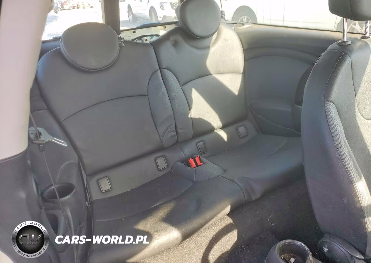 2008 Mini Cooper Clubman VIN:WMWML33588TN66271 - 10