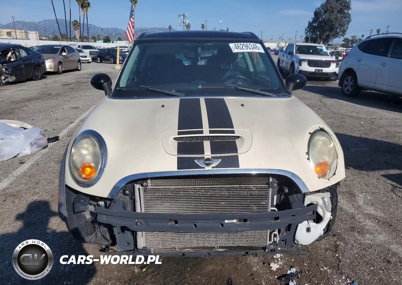 2008 Mini Cooper Clubman VIN:WMWML33588TN66271 - 5
