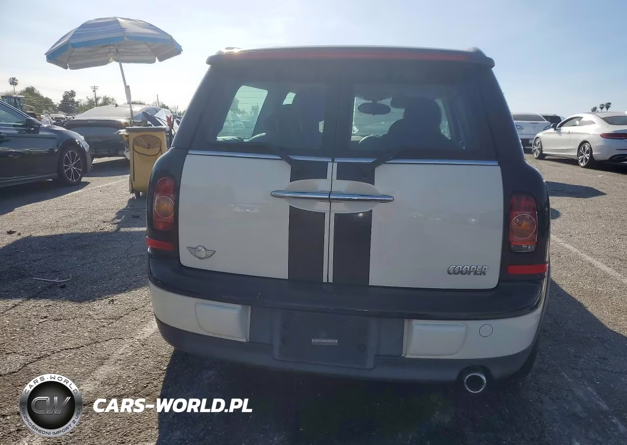 2008 Mini Cooper Clubman VIN:WMWML33588TN66271 - 6