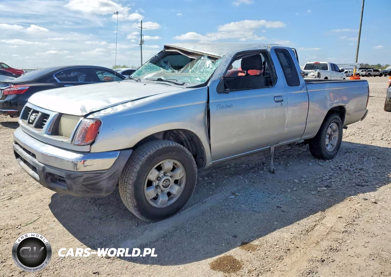 2000 Nissan Frontier Xe
