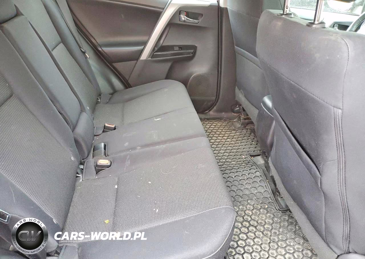 2018 Toyota Rav4 Xle VIN:2T3RFREV3JW800402 - 11