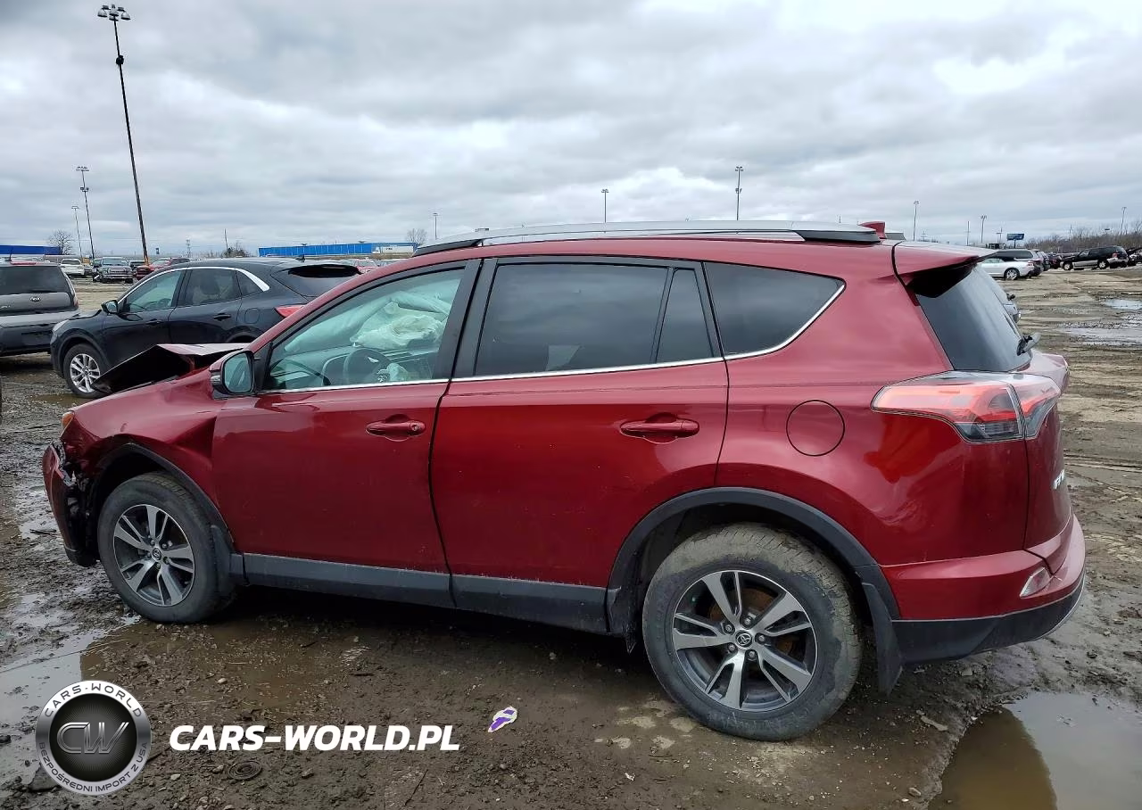 2018 Toyota Rav4 Xle VIN:2T3RFREV3JW800402 - 2