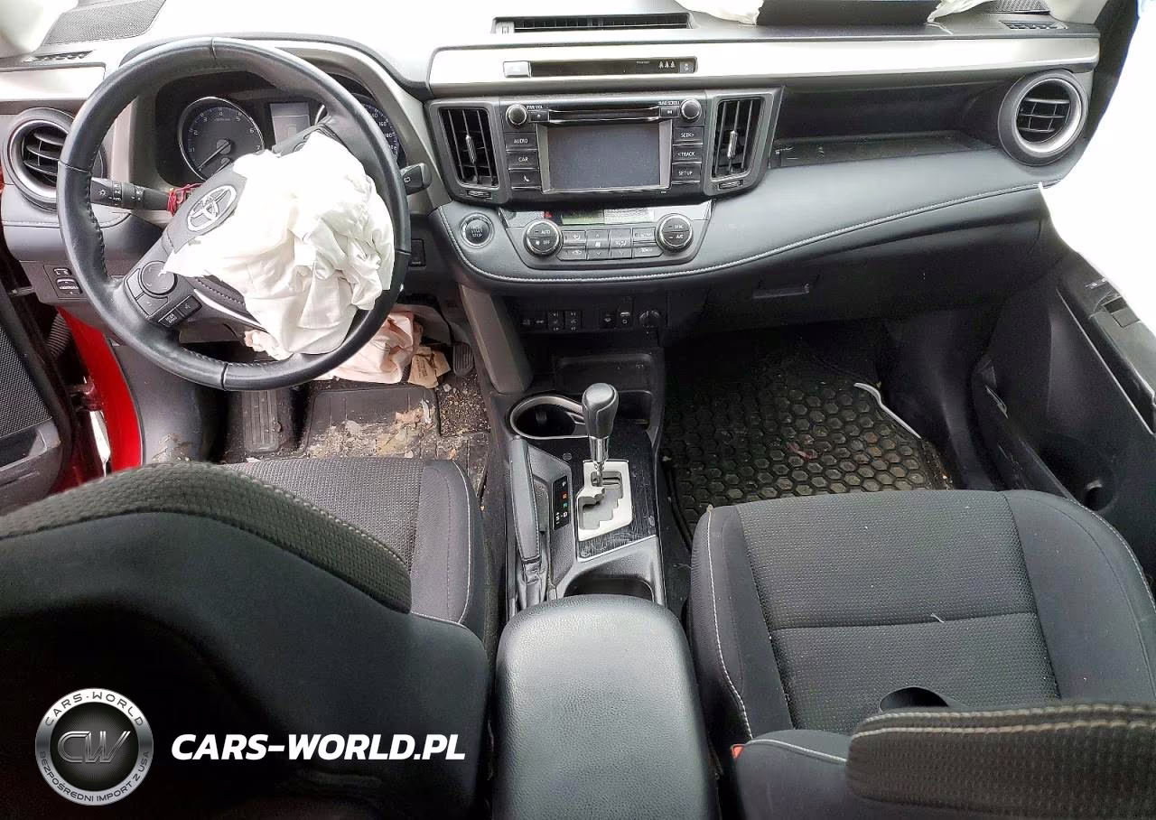 2018 Toyota Rav4 Xle VIN:2T3RFREV3JW800402 - 8