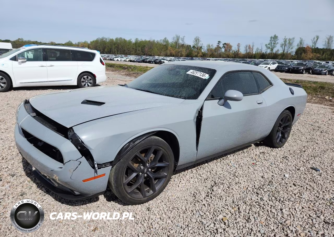 2021 Dodge Challenger Sxt