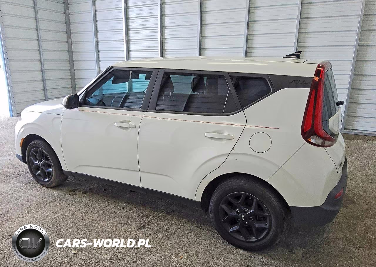 2020 Kia Soul S VIN:KNDJ23AU4L7059016 - 2