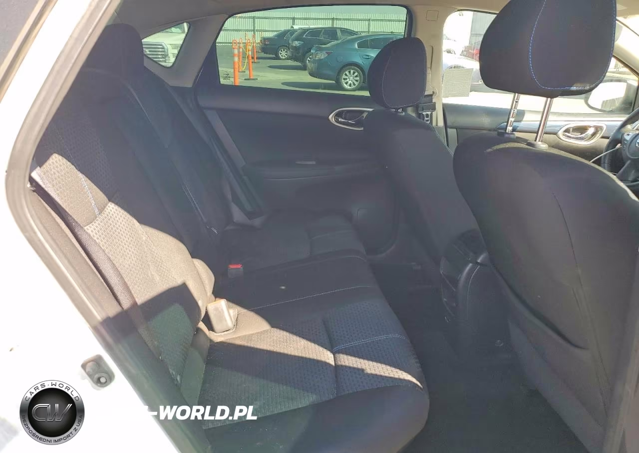 2019 Nissan Sentra Sr VIN:3N1AB7AP4KY254731 - 10