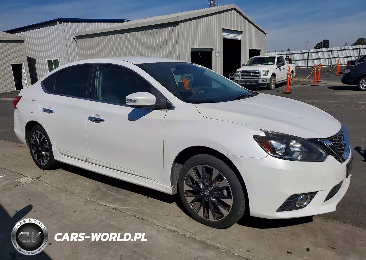 2019 Nissan Sentra Sr VIN:3N1AB7AP4KY254731 - 4