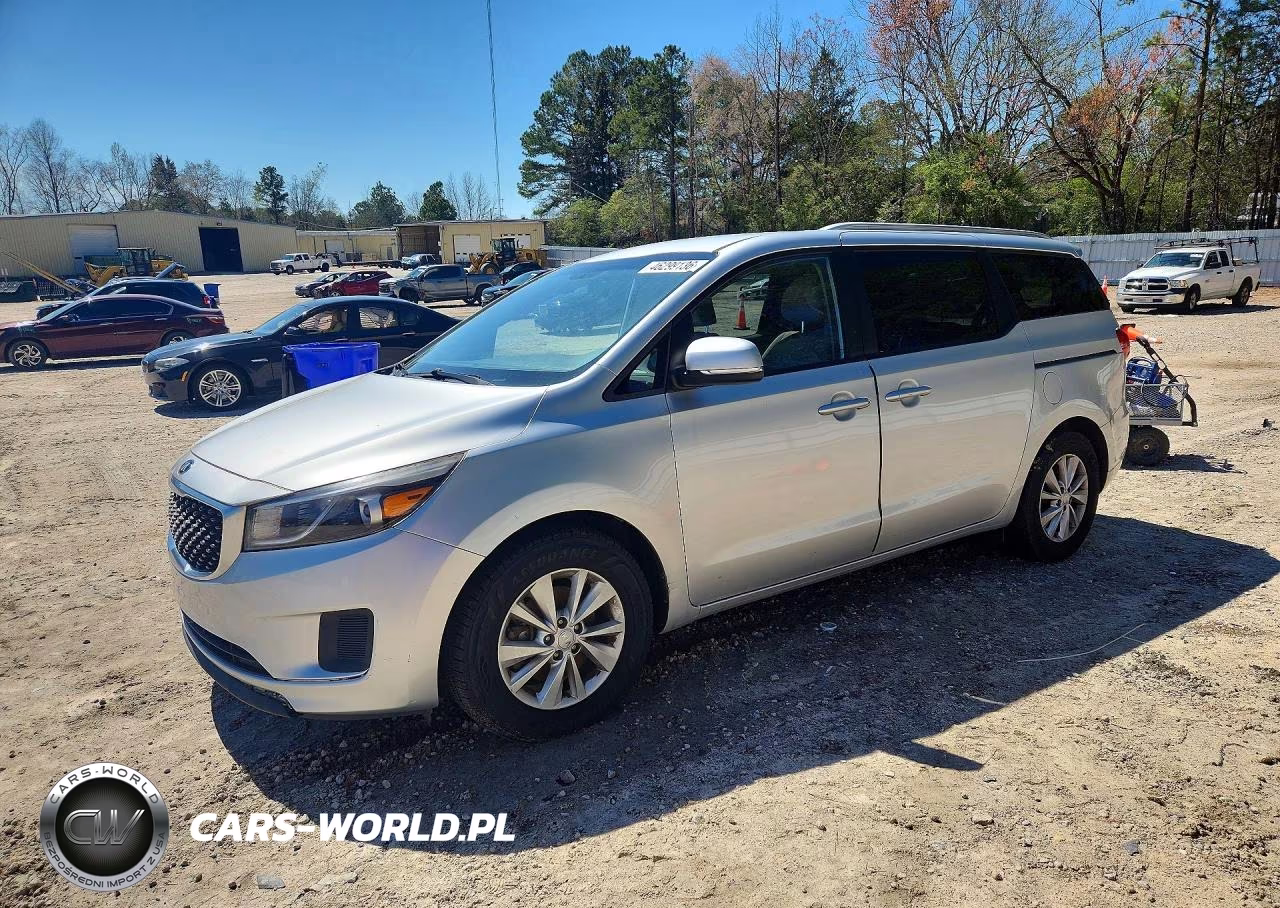 2015 Kia Sedona Lx
