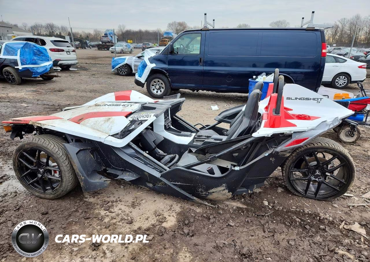 2021 Polaris Slingshot S With Technology Package VIN:57XAATHD0M8141496 - 3