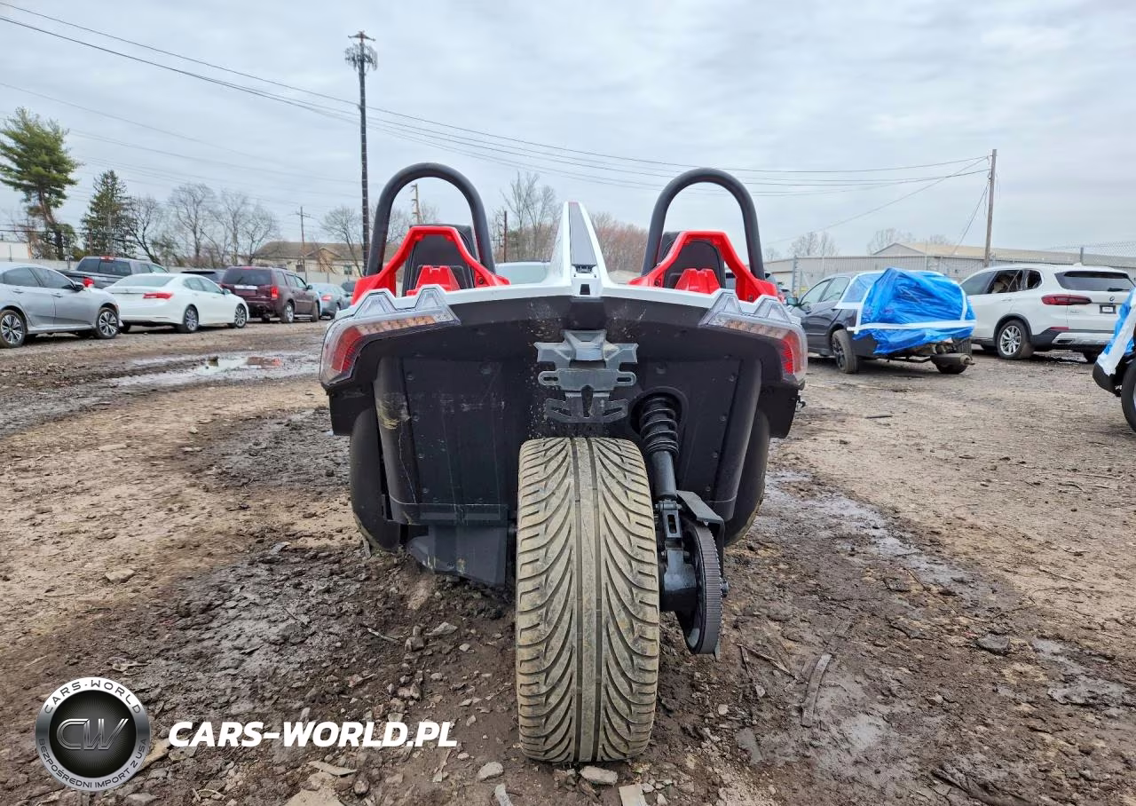 2021 Polaris Slingshot S With Technology Package VIN:57XAATHD0M8141496 - 4