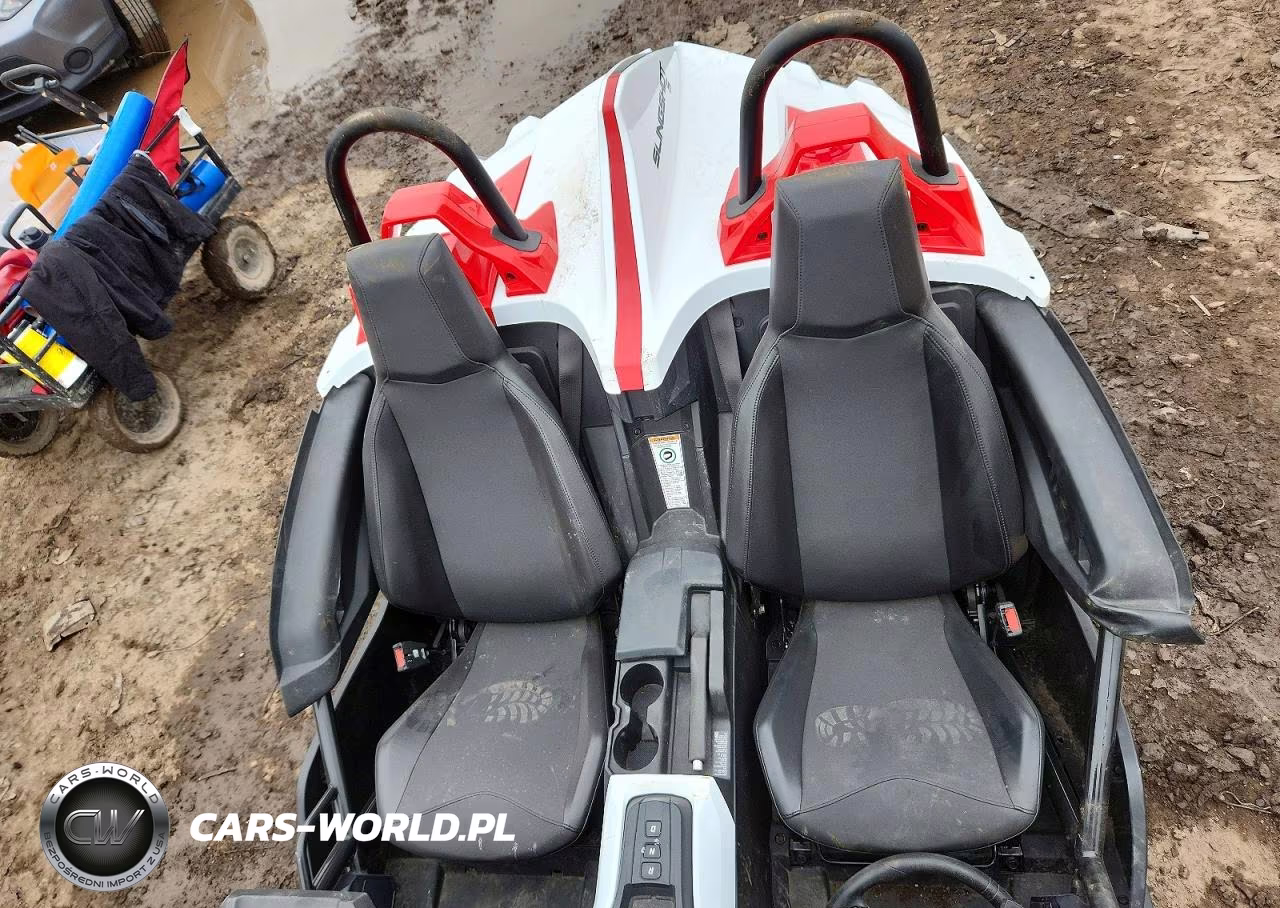 2021 Polaris Slingshot S With Technology Package VIN:57XAATHD0M8141496 - 5