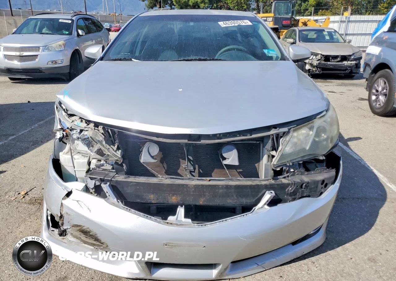 2014 Toyota Camry Se VIN:4T1BF1FK1EU800842 - 5