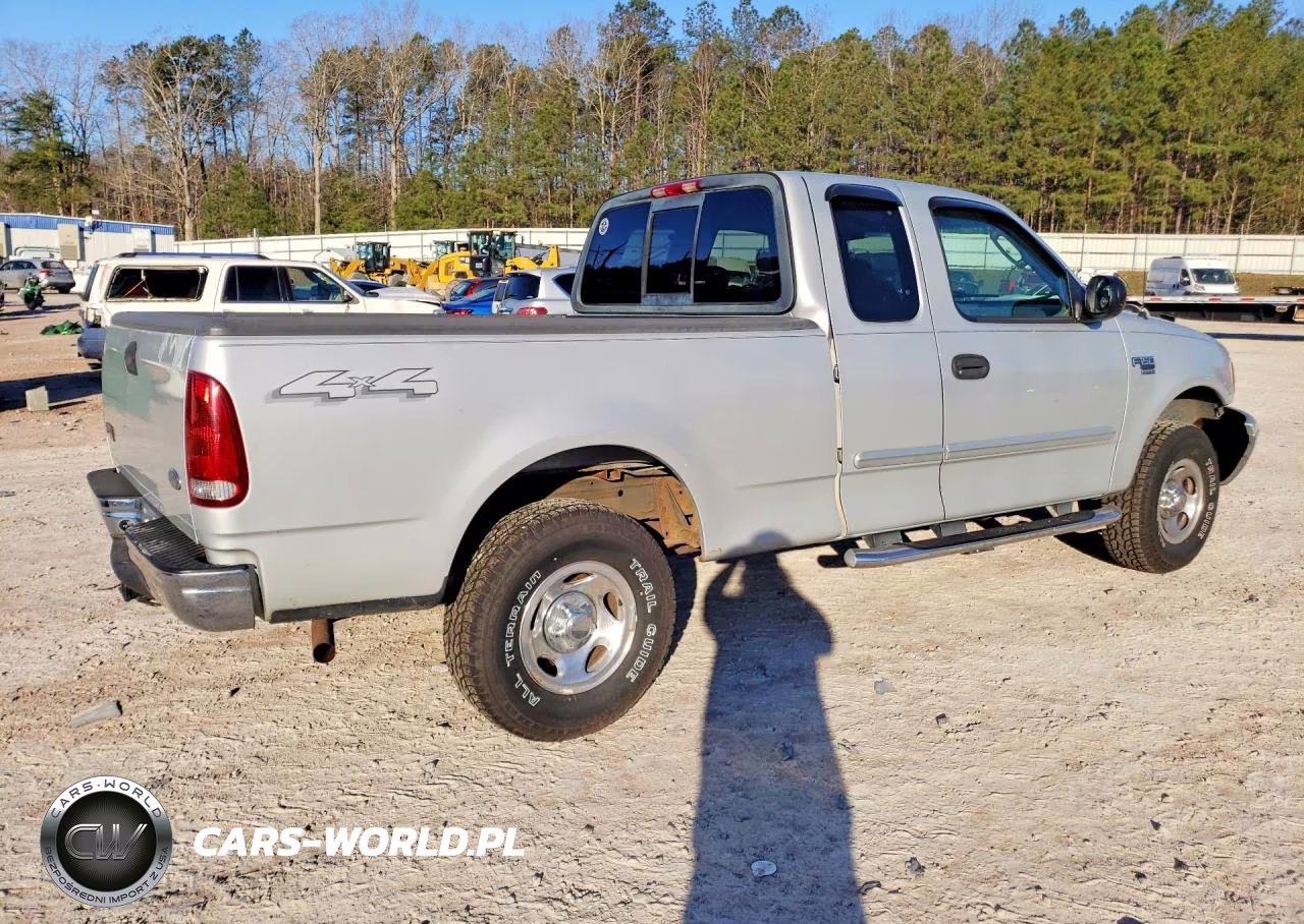 2004 Ford F-150 Heritage Classic VIN:2FTRX18W54CA06845 - 3