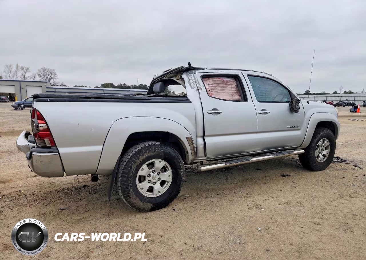 2010 Toyota Tacoma VIN:3TMJU4GNXAM100980 - 3