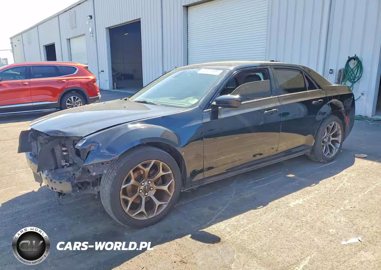 2018 Chrysler 300 Touring