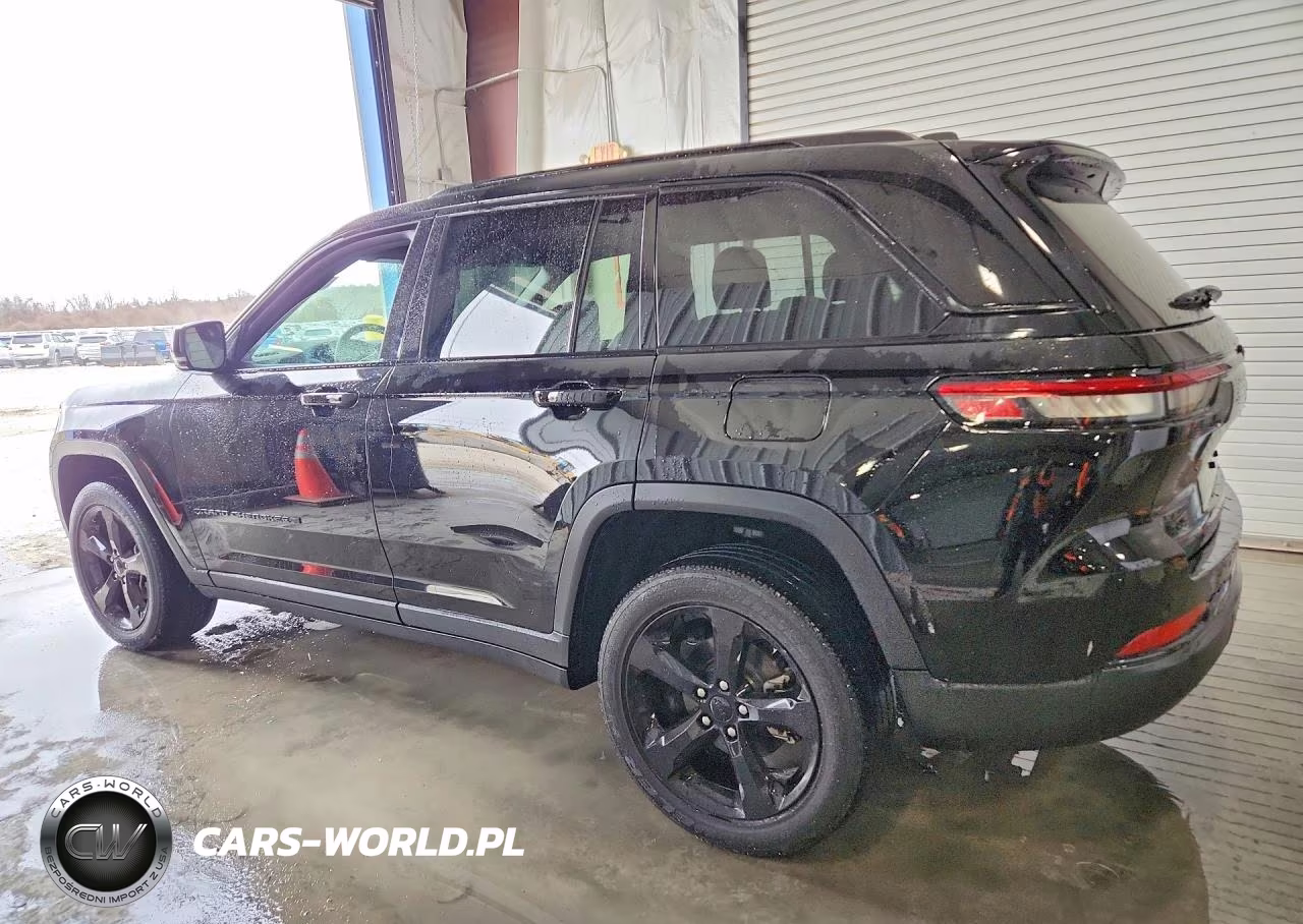 2023 Jeep Grand Cherokee Laredo VIN:1C4RJHAG6PC609360 - 2