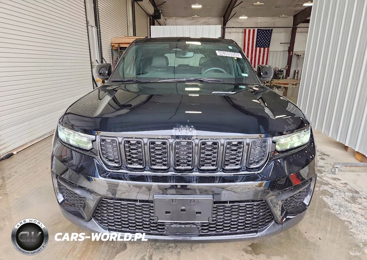 2023 Jeep Grand Cherokee Laredo VIN:1C4RJHAG6PC609360 - 5