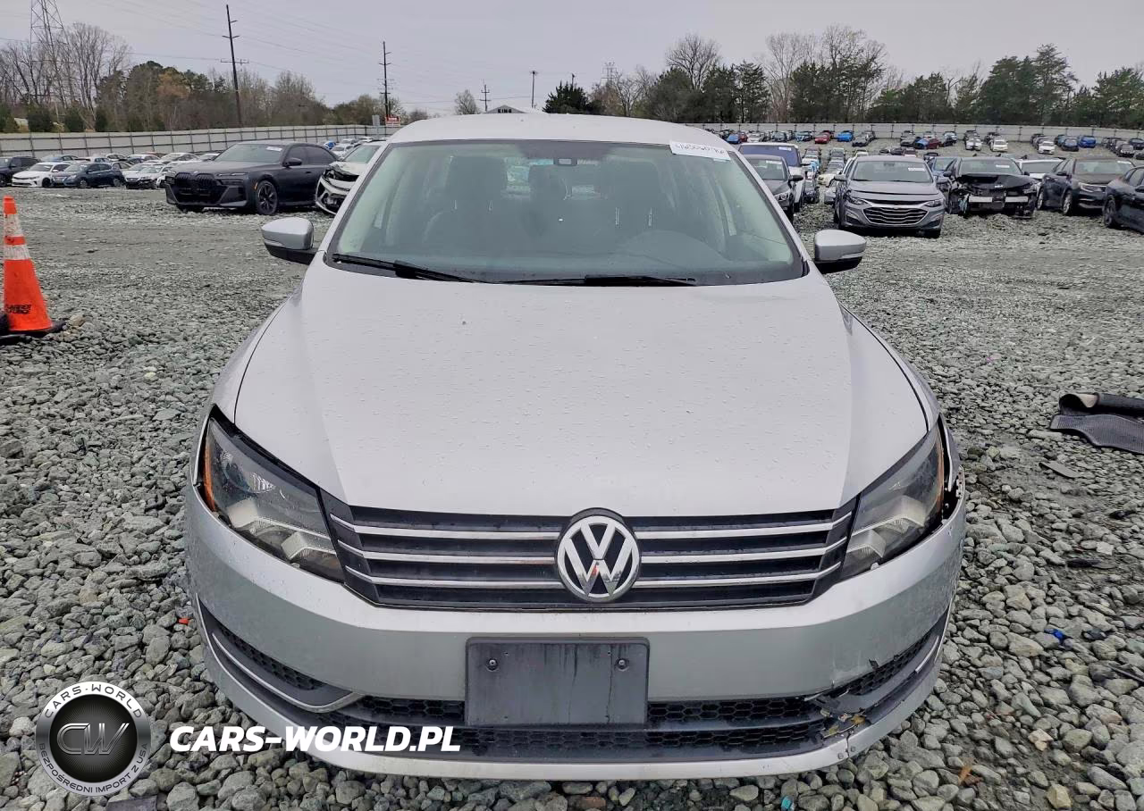 2014 Volkswagen Passat S VIN:1VWAT7A32EC070700 - 5