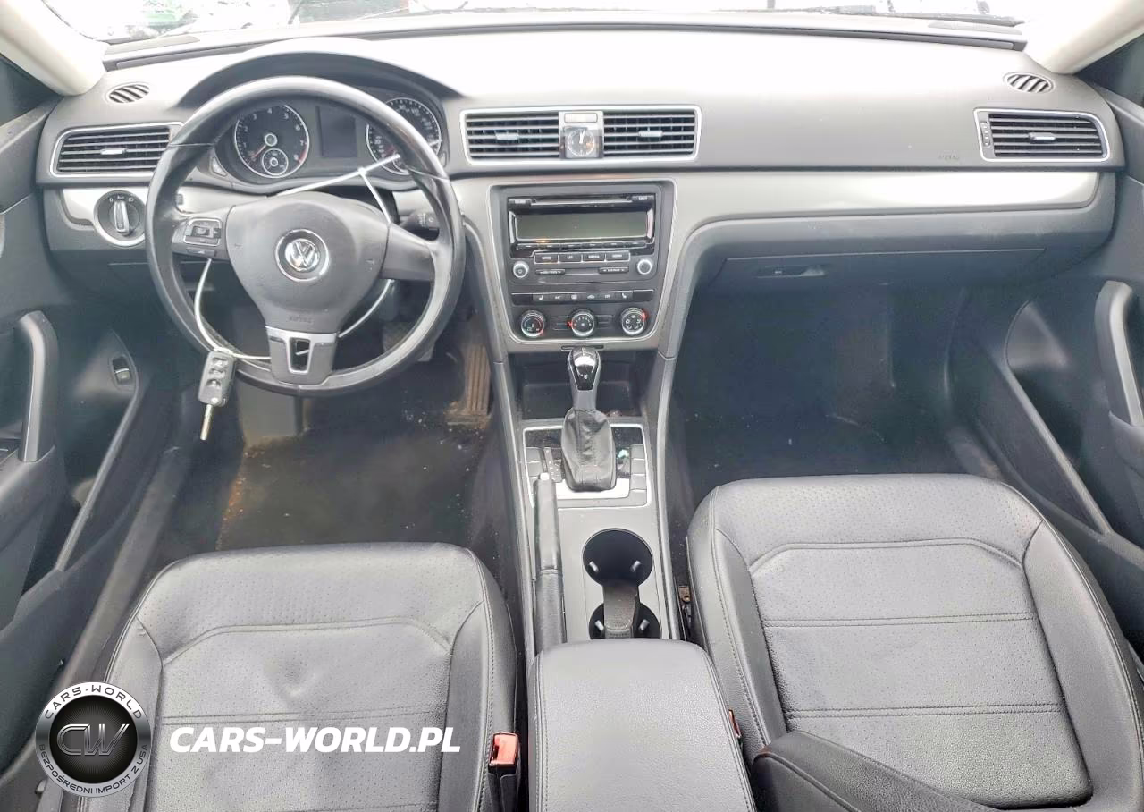 2014 Volkswagen Passat S VIN:1VWAT7A32EC070700 - 8