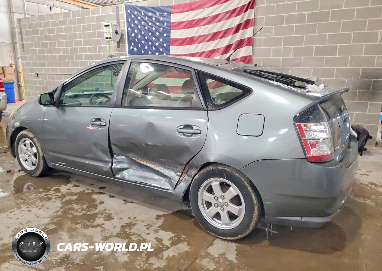 2005 Toyota Prius Base VIN:JTDKB20U953083600 - 2