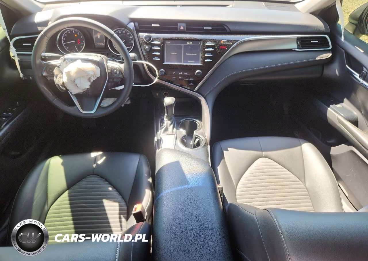 2018 Toyota Camry Se VIN:JTNB11HK3J3039369 - 8