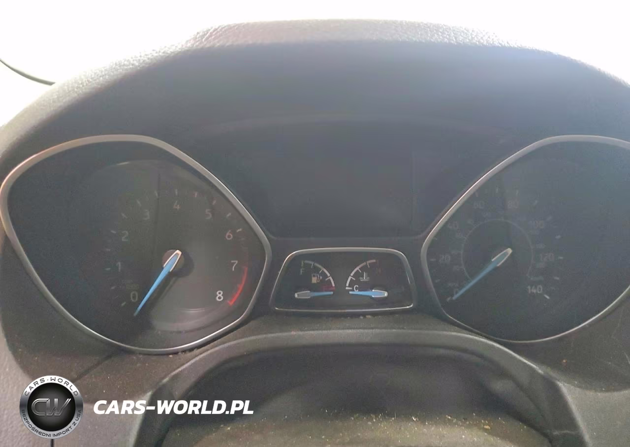 2015 Ford Focus Se VIN:1FADP3FE6FL304206 - 9