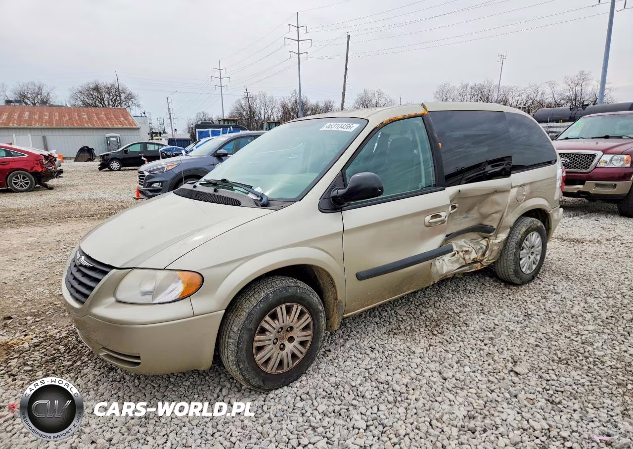 2005 Chrysler Town & Country
