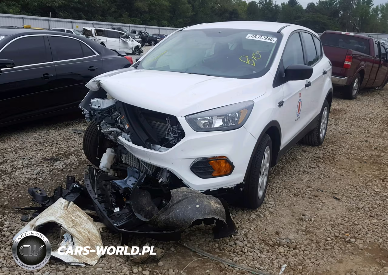 2018 Ford Escape S VIN:1FMCU0F71JUC19951 - 2