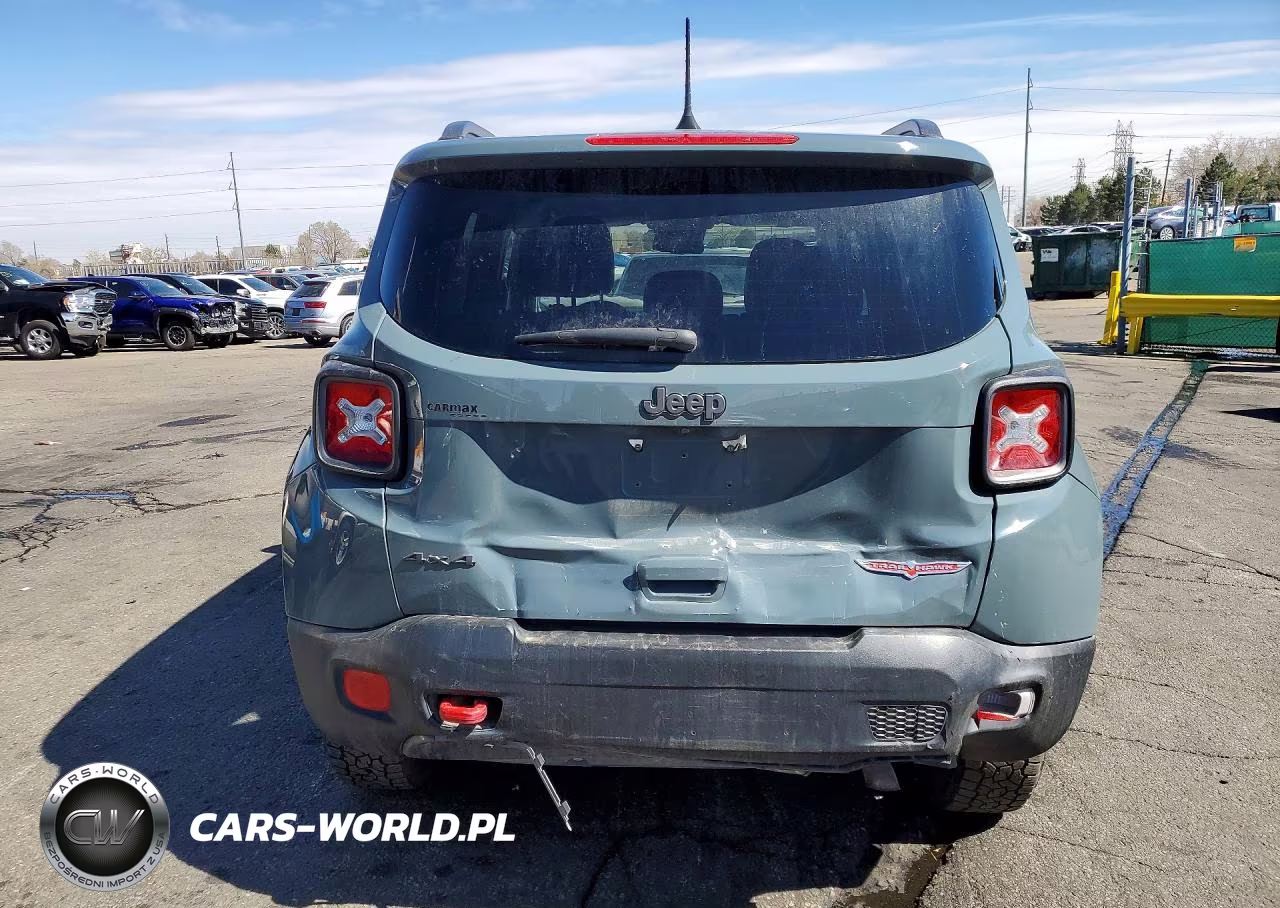 2018 Jeep Renegade Trailhawk VIN:ZACCJBCB7JPG81109 - 6