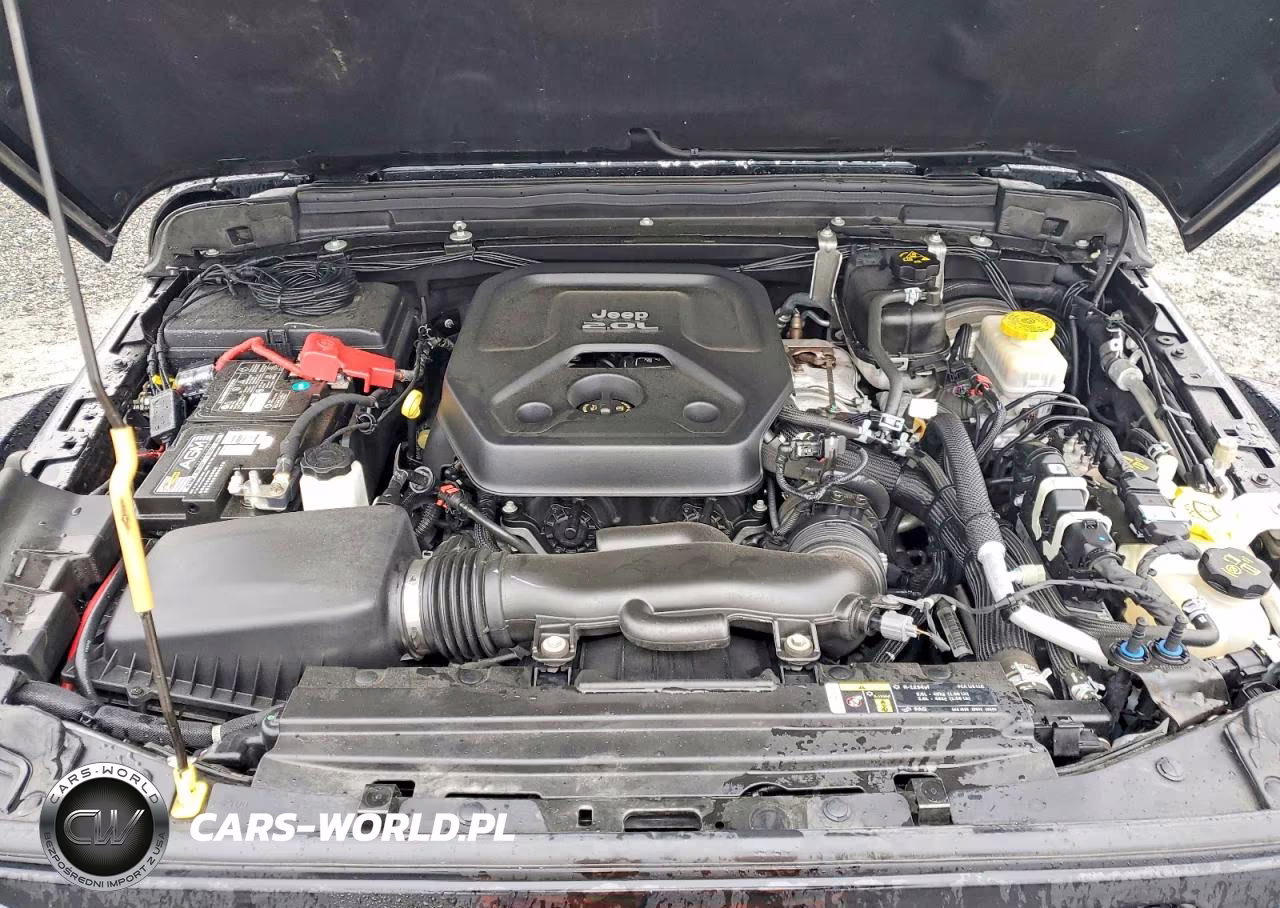 2020 Jeep Wrangler Unlimited Sahara VIN:1C4HJXFN9LW303288 - 12