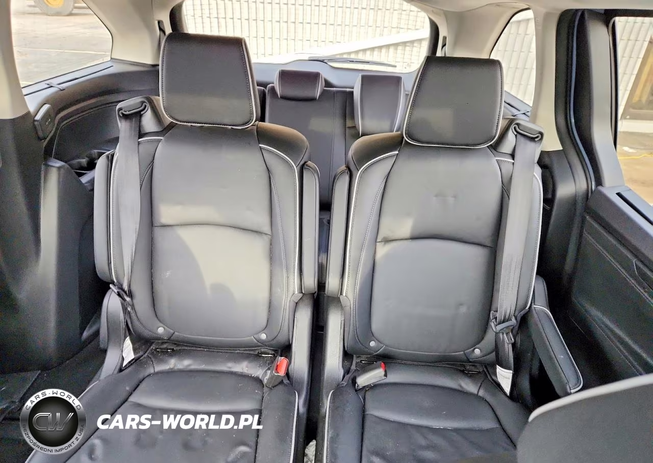 2025 Honda Odyssey Touring VIN:5FNRL6H88SB075366 - 10