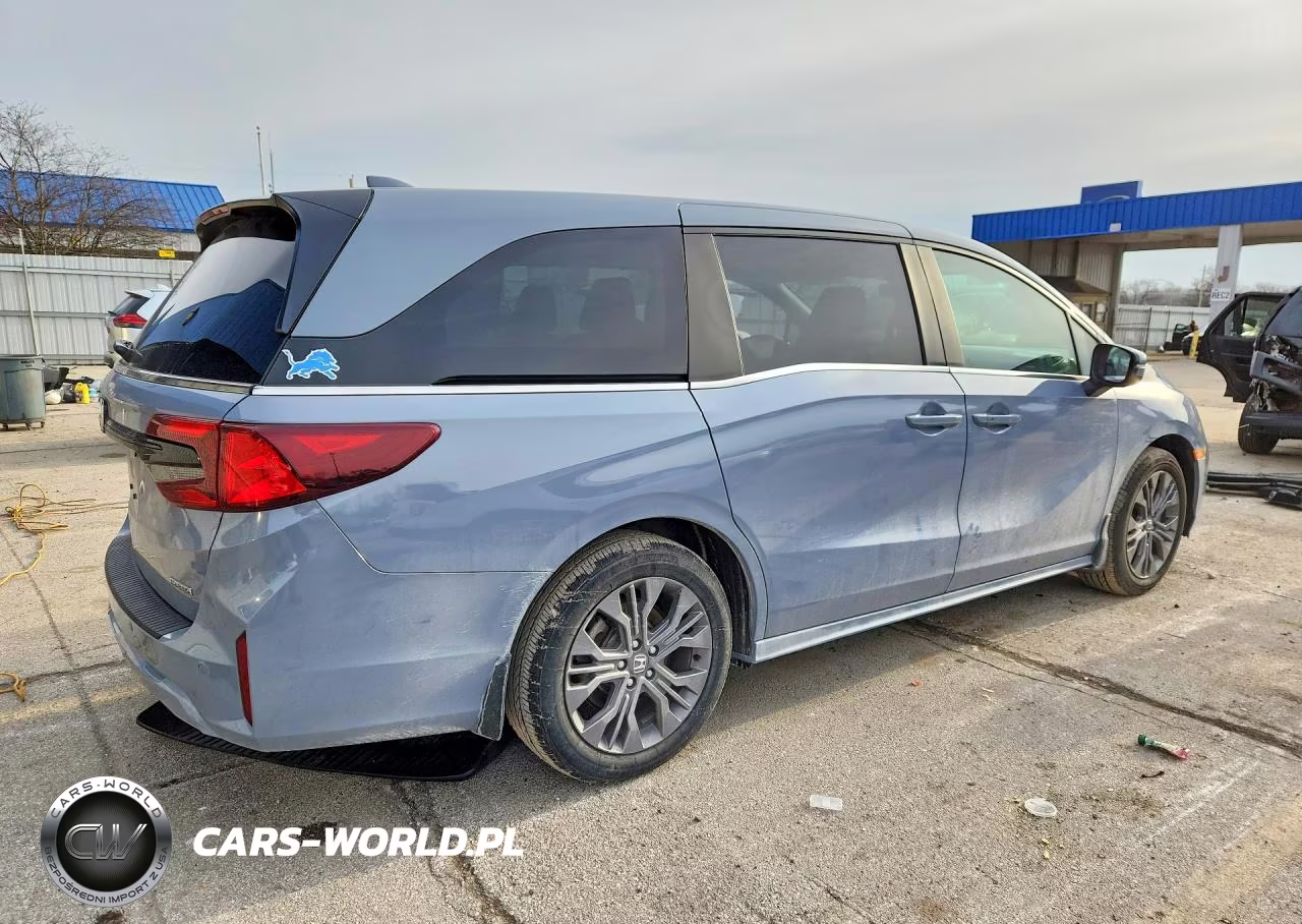 2025 Honda Odyssey Touring VIN:5FNRL6H88SB075366 - 3